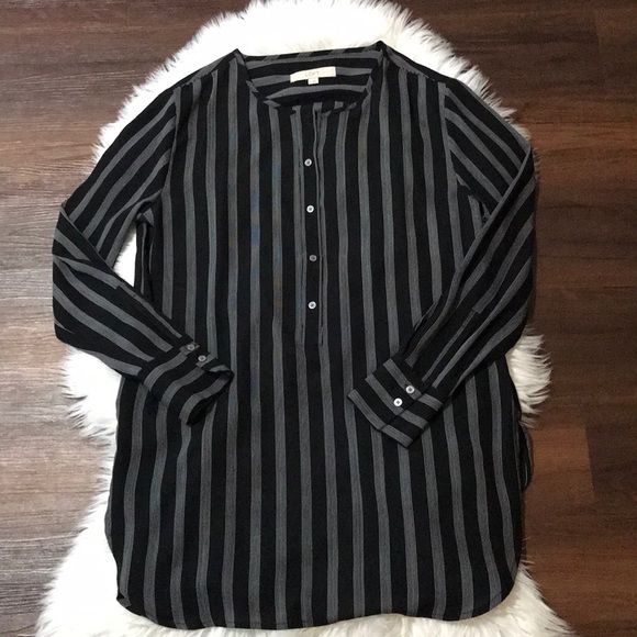 LOFT Tops - SALE-FIRM🌻5/$30Loft tunic/dress